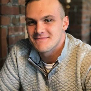 Meet your Posher, Bruce